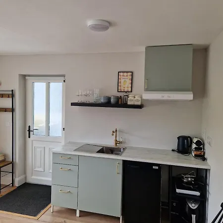 La - Between And Rosscarbery Апартаменты Leap