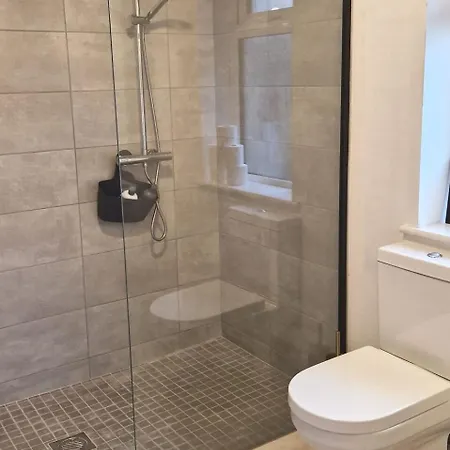 La - Between And Rosscarbery