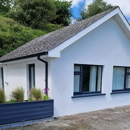 Апартаменты La - Between And Rosscarbery Leap