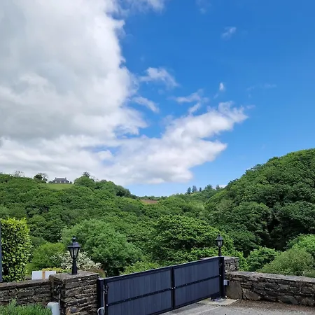 La - Between And Rosscarbery *