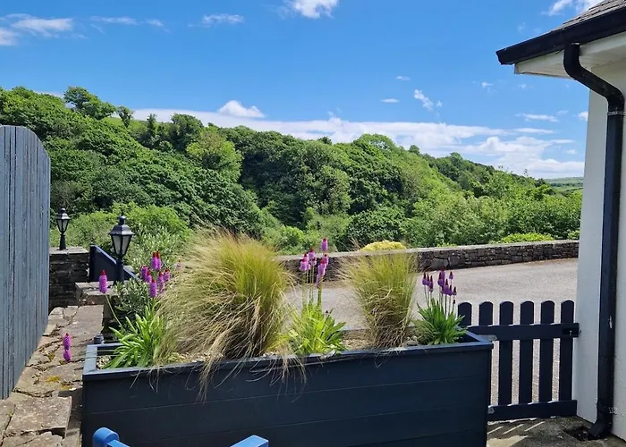 아파트 La - Between And Rosscarbery Leap